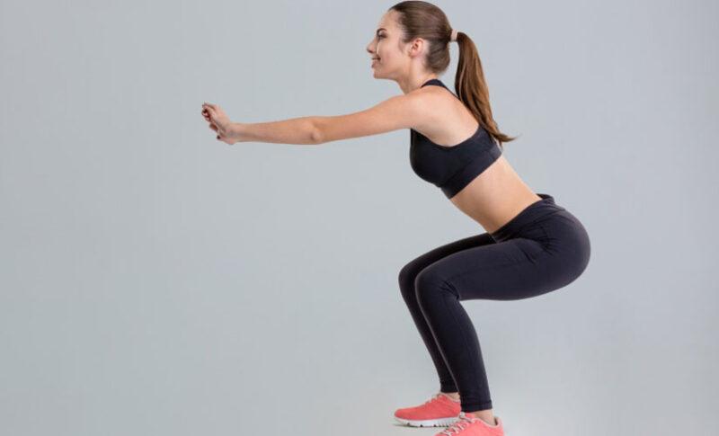 kalça büyütme ve sıkılaştırma-squat egzersizi